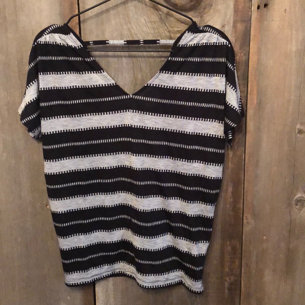 Old Navy Black White Striped V-Neck Top Size Small